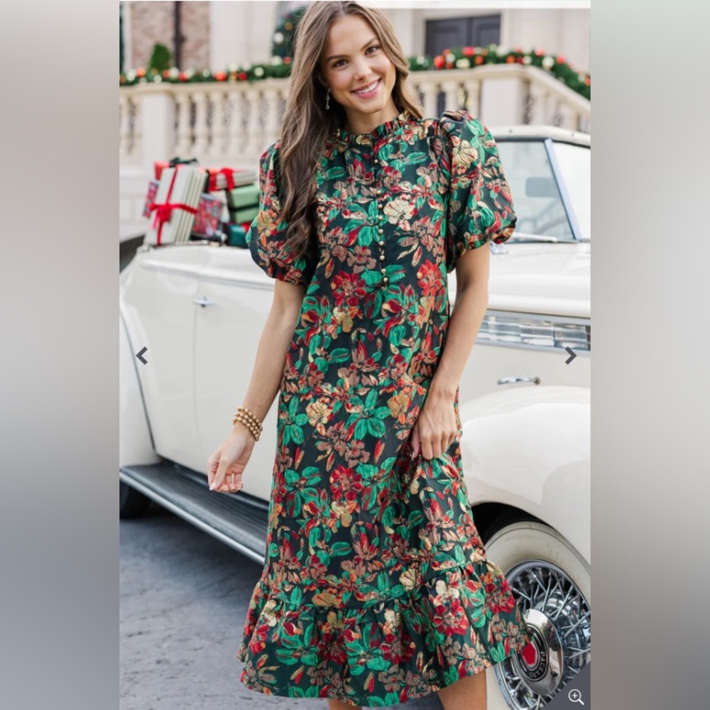 Elegant Floral Midi Dress with Puff Sleeves - sold out online & never been worn!